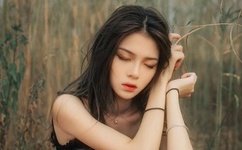 校草撅着光屁股被学长玩弄